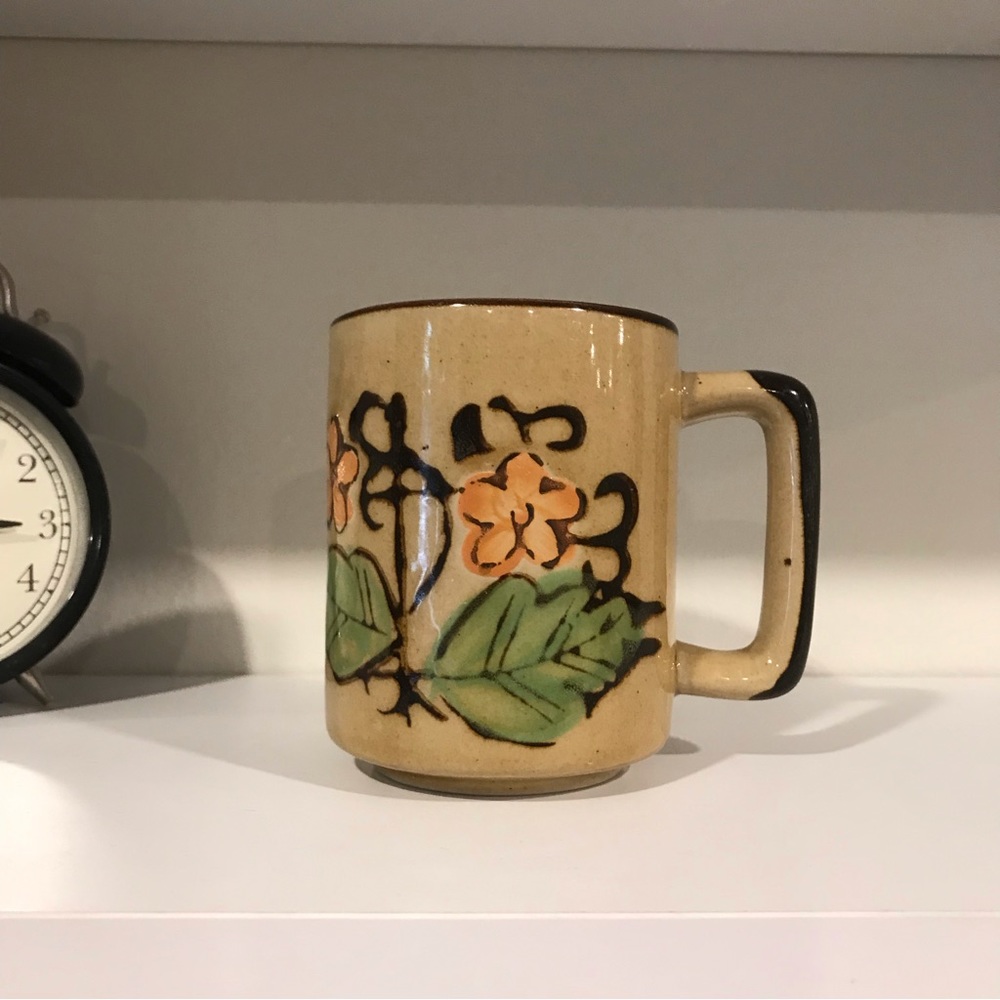 Korean flower mug